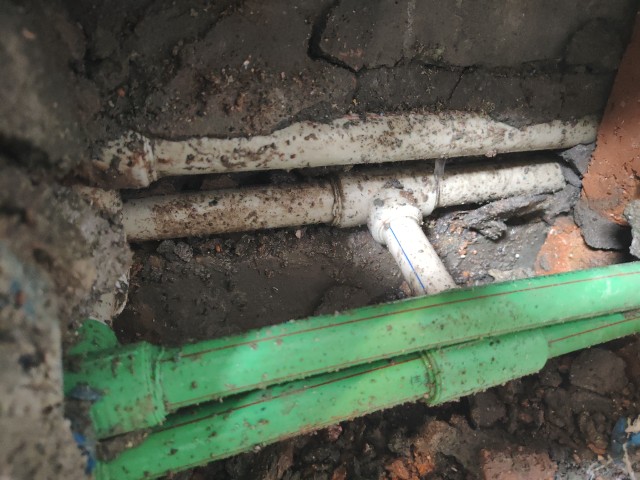 简阳市消防水管漏水检测维修.客厅漏水检测维修